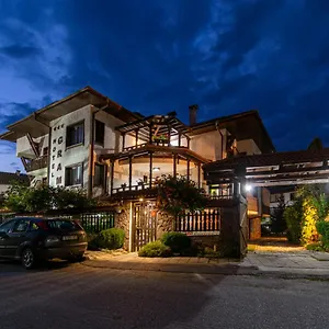 Hotel Grami ***