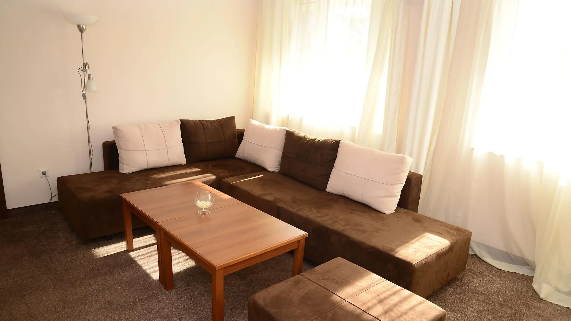 Hotel Forum - Free Parking Sofia 3*,
